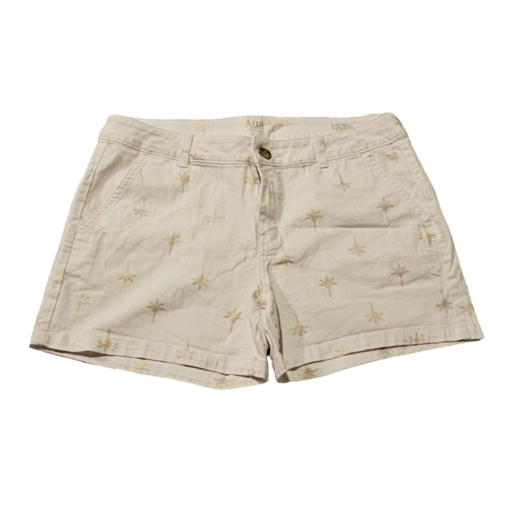 a.n.a Twill Shorts White with Gold Palm Trees 98% Cotton 2% Spandex Size 12